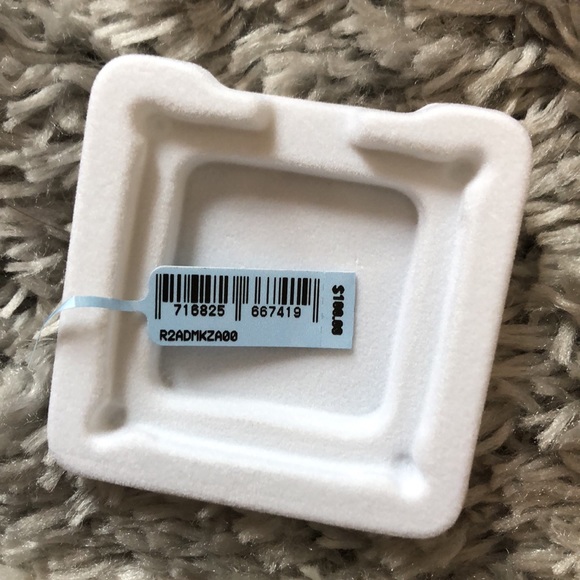 NWT Sterling Silver White Sapphire Earrings - Picture 4 of 6